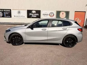 BMW 118 118i Advantage Bild 3