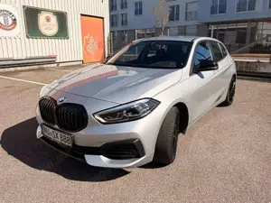 BMW 118 118i Advantage Bild 2