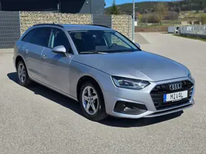 Audi A4 2.0 30TDI/Carplay/Business-Paket/Ambiente