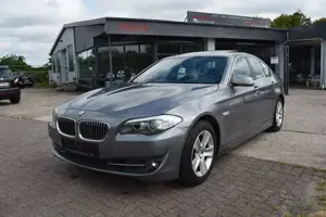 BMW 523 Baureihe 5 Lim. 523i MOTOR LÄUFT UNRUND