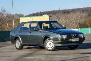 Alfa Romeo 75 2.0 Twin Spark, 2.Hd seit 30 Jahren!