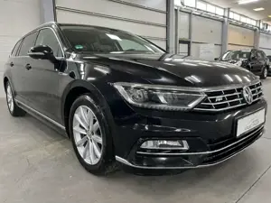 Volkswagen Passat Variant Highline 4Motion R LINE 239PS LEDER LED NAVI ACC Bild 3