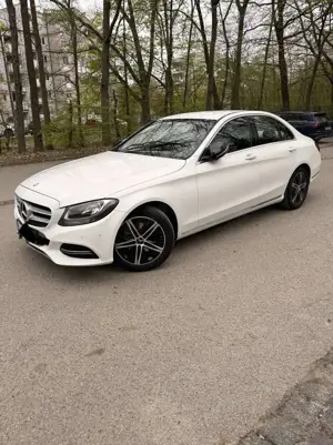 Mercedes-Benz C 220 (BlueTEC) d 7G-TRONIC Avantgarde
