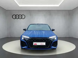 Audi RS3 RS 3 Limousine 2.5 TFSI quattro S tronic Bild 3