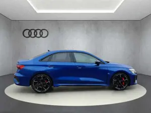 Audi RS3 RS 3 Limousine 2.5 TFSI quattro S tronic Bild 5