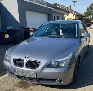 BMW 520 520i