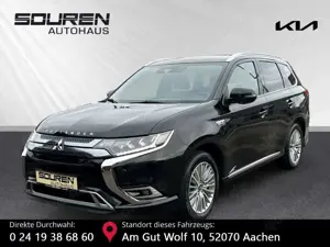 Mitsubishi Outlander PHEV Top 4WD AHK- Ganzjahresreifen Navi +StandHZG