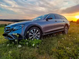 Mercedes-Benz E 220 E-Klasse T-Modell Diesel d 4Matic T All-Terrain 9G-TRONIC Avantgarde