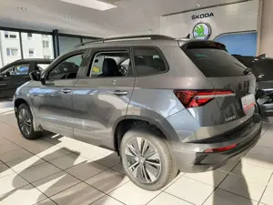 Skoda Karoq Sondermodell incl. Anhängerkupplung Bild 2