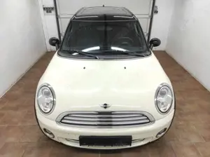 MINI Cooper Clubman 1.6 KLIMAA XENON BC TEMP PDC ALLWETTER PANO 6-GANG Bild 5