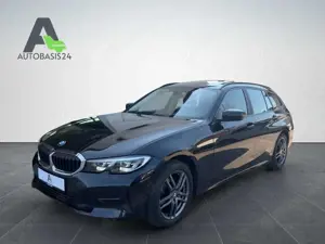 BMW 320 d Touring Advantage *Pano*dig.Cockpit*Apple*