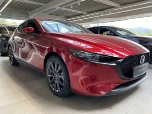 Mazda 3 2.5 Exclusive Bose, Matrix, Log-in, Head-up, 18",