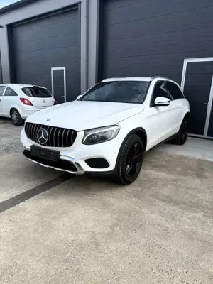 Mercedes-Benz GLC 250 4-Matic*Aut. | 2.Hd*AHK*Standheiz.*Sitzh*Unfall