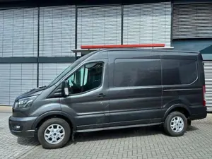 Ford Transit Bild 2