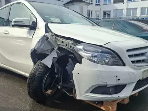 Mercedes-Benz B 200 B 200 (BlueEFFICIENCY) 7G-DCT