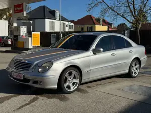 Mercedes-Benz E 270 CDI ELEGANCE/Autmatik/Navi/3.ZonenKlima Bild 5