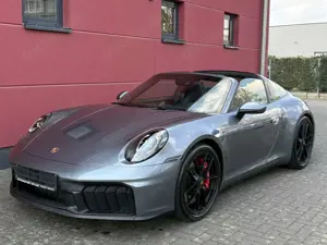 Porsche 992 TARGA 4 GTS T-HYBRID PDK 541PS LEDER CHRONO 1-HAND