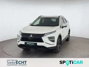 Mitsubishi Eclipse Cross Basis 4x4 Hybrid 2.4*RFK*SHZ*uvm