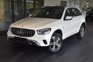Mercedes-Benz GLC 300 GLC 300 e 4Matic 9G AMG LINE INT"PANORAMA"AHK"LED"