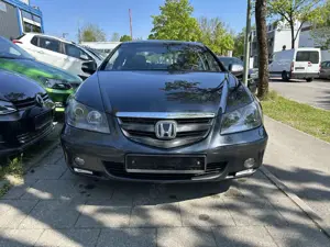 Honda Legend Bild 2