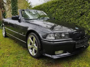 BMW 325 325i E36