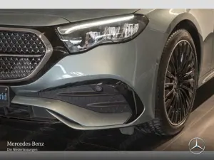 Mercedes-Benz E 300 e 4M Hybrid AMG Fahrass Pano Distr. LED PTS Bild 5