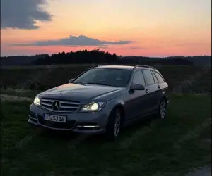 Mercedes-Benz C 180 C 180 T CDI 7G-TRONIC Edition C