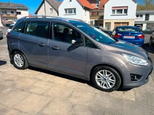 Ford Grand C-Max Bild 3