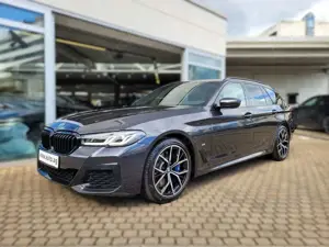 BMW 530 530d xDrive M Sport*AHK*HUD*PANO*DDC*HK