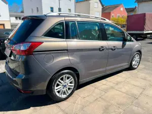 Ford Grand C-Max Bild 4