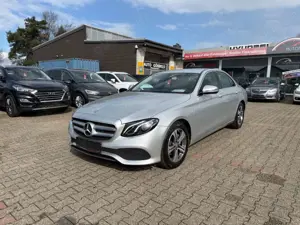 Mercedes-Benz E 220 d 9G Tronic Avantgarde LED NAVI KAMERA 1HD