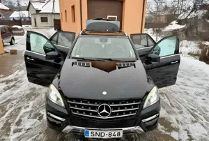 Mercedes-Benz ML 350 BlueTEC 4MATIC 7G-TRONIC Edition 1