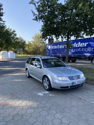 Volkswagen Bora Variant 1.9 TDI Highline