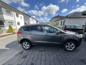 Ford Kuga Bild 3