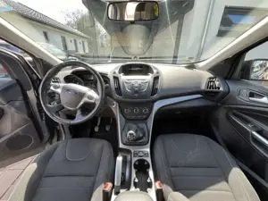 Ford Kuga Bild 4