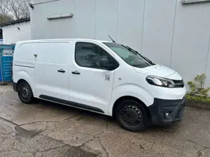 Toyota Proace L1 Kasten Comfort gu. Zust.  Scheckh. AHK
