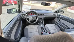 Audi A6 allroad 2.5 TDI (132kW) Bild 2