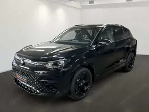 Volkswagen Tiguan R-Line 2,0 l TDI SCR 110 kW (150 PS) 7-Ga Bild 2