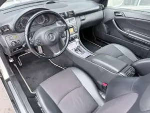Mercedes-Benz C 180 K Panorama 2xPDC 18Zoll Scheckheft CL 180 Bild 5