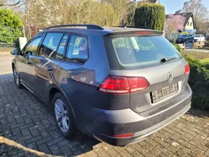 Volkswagen Golf Variant Golf Variant 2.0 TDI SCR DSG Comfortline Bild 2