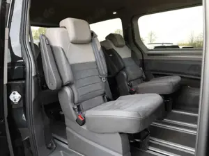 Volkswagen T7 Multivan LR LÜ STYLE TDI Vis-a-Vis 7-SITZER 5J.G NAVIPROMAX Bild 4