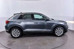 Volkswagen T-Roc 1.5 TSI ACT OPF DSG Sport Bild 5