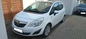 Opel Meriva TÜV neu 1.4 Edition Panorama 1.Hand