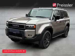 Toyota Land Cruiser 2,8 4X4 Executive Navi 360 Kamera Klimasitze LED S