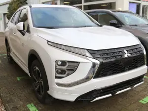 Mitsubishi Eclipse Cross Eclipse Cross Plug-In Hybrid 4WD Select Bild 2