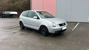 Volkswagen Polo 1.4 55 kW Basis Radio ZV EFH 8 fach Bild 2
