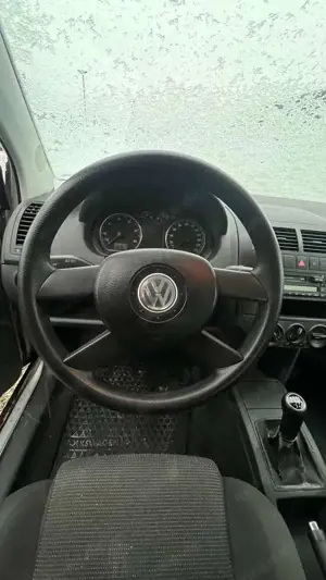 Volkswagen Polo 1.4 55 kW Basis Radio ZV EFH 8 fach Bild 5