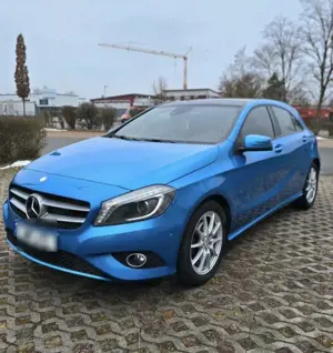 Mercedes-Benz A 200 (BlueEFFICIENCY) Style