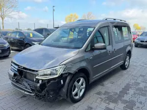 Volkswagen Caddy Maxi Highline 2.0 TDI DSG Navi BI-Xenon