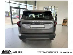 Dacia Bigster TCe 140 Expression NAVI SHZ MULTIVIEWKAM KLIMAAUT. Bild 4